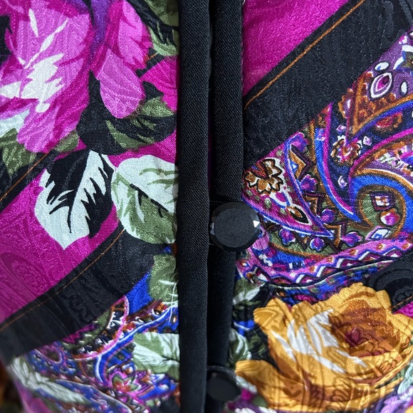 Vintage Richard Warren silk jacket from Sak’s Fifth Avenue - Picture 4 of 12